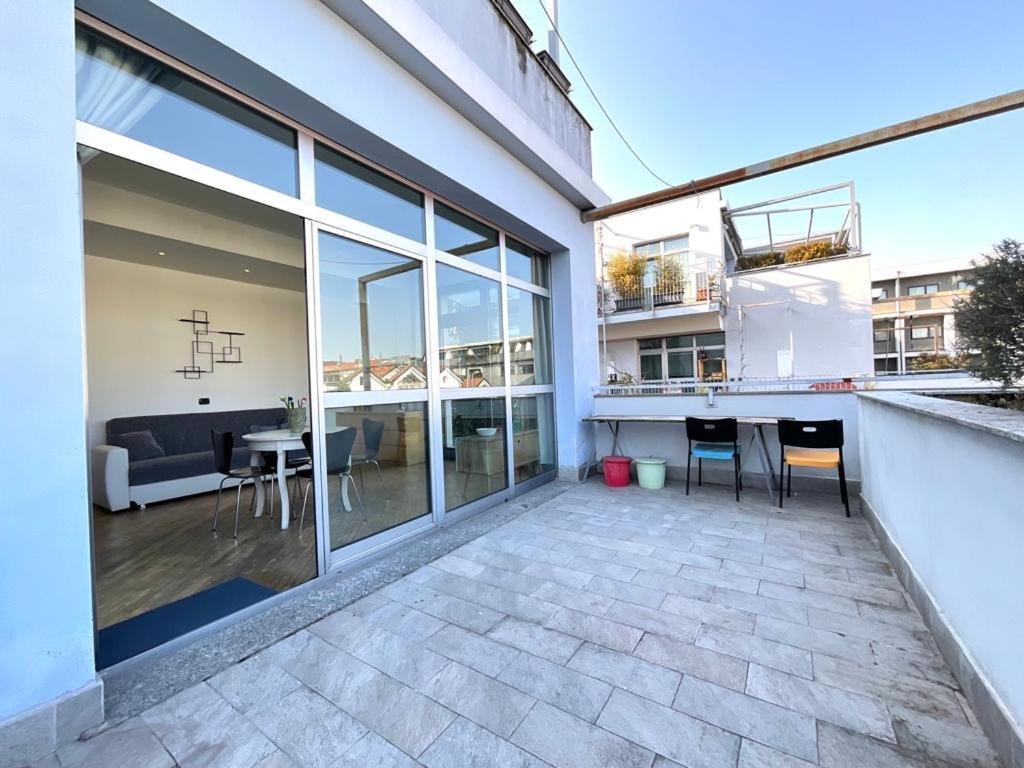 Your Apartments In Navigli District 밀라노 외부 사진