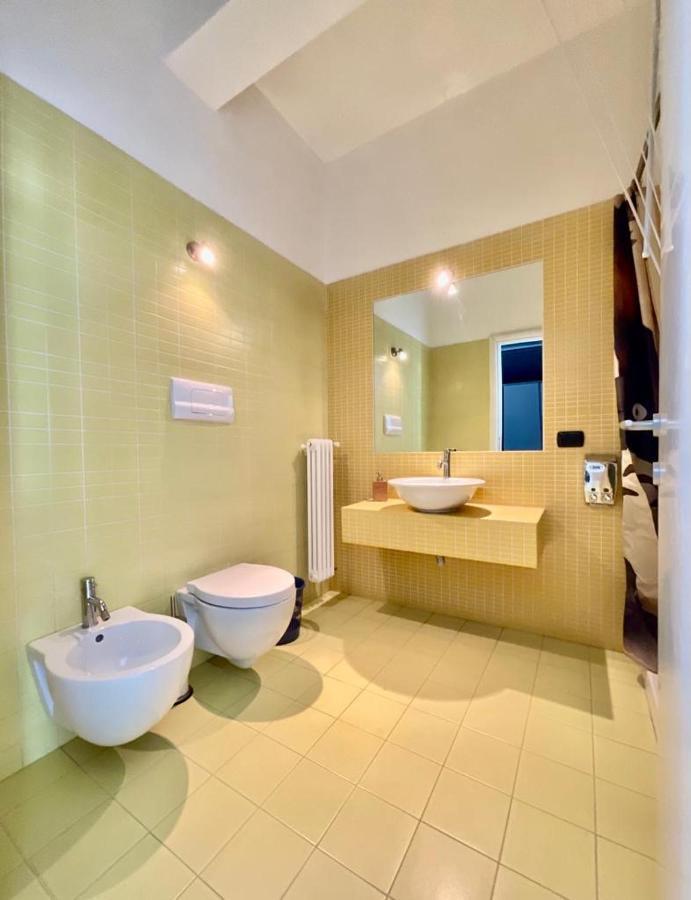 Your Apartments In Navigli District 밀라노 외부 사진