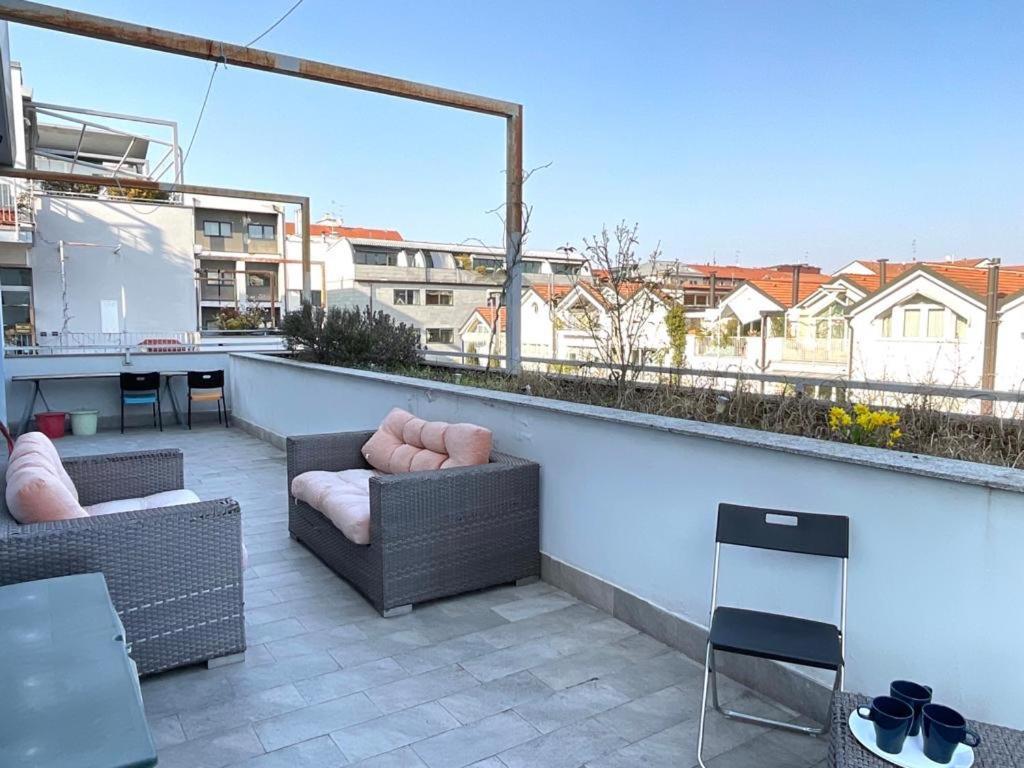 Your Apartments In Navigli District 밀라노 외부 사진