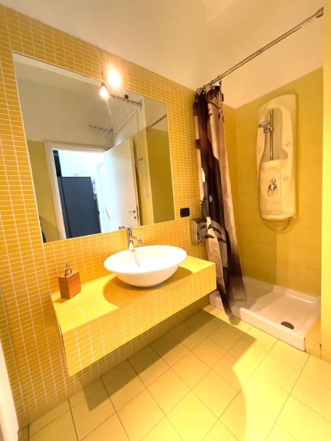 Your Apartments In Navigli District 밀라노 외부 사진